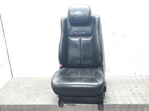 sde-venstre-fortil-ssangyong-actyon-i-20-xdi-negro-2005-7560218 main image