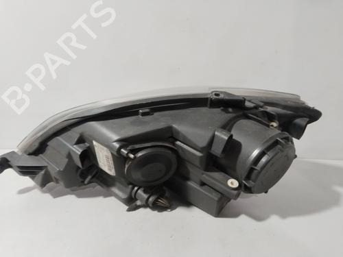 Right headlight VW GOLF PLUS V (5M1, 521) 1.6 TDI | BP31307978C29