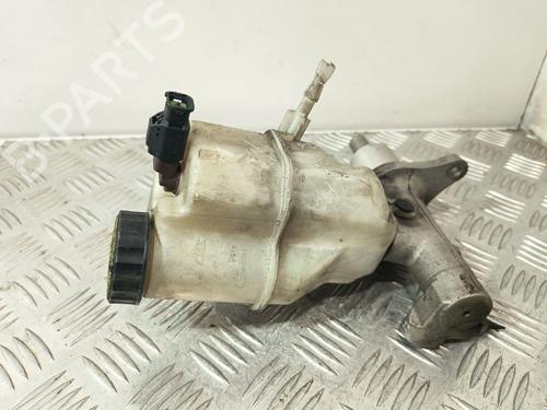 Brake master cylinder CITROËN C5 III (RD_) 3.0 HDi 240 (RDX8CA) | BP36676098M77 - Image 2