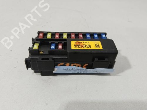 Fuse box KIA CEE'D Sportswagon (JD) 1.6 CRDi 110 919513X130