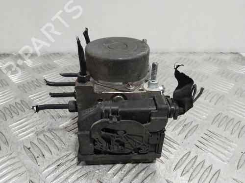 Used ABS pump ABS pump DACIA LOGAN (LS_) 1.6 (LS0B, LS0D, LS0F, LS0H) (87 hp) 31852646 31852646