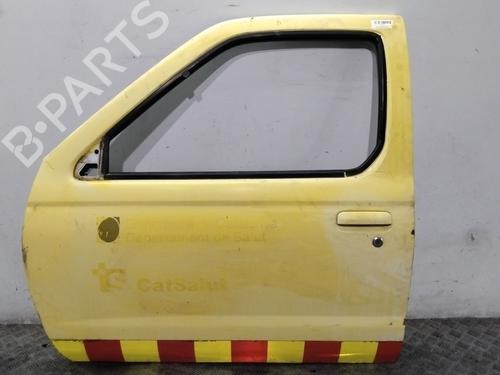 Used Left front door Left front door 39509733 39509733