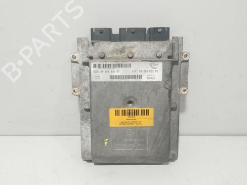 Used Engine control unit (ECU) Engine control unit (ECU) CITROËN JUMPER II Bus 2.2 HDi 100 (101 hp) 40101783 40101783