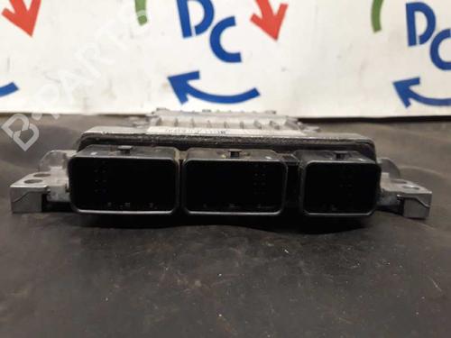Used Engine control unit (ECU) Engine control unit (ECU) RENAULT MEGANE II (BM0/1_, CM0/1_) [2001-2012] 5169856 5169856
