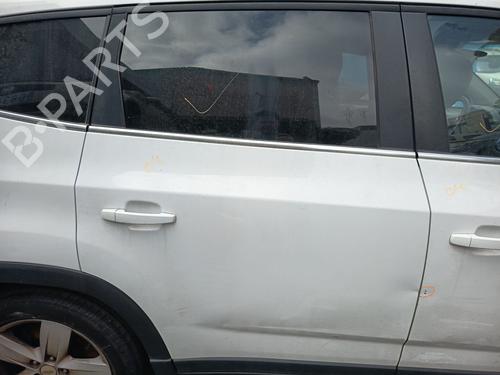 Dør højre bagtil Dør højre bagtil CHEVROLET ORLANDO (J309) [2010-2026] 33691676 33691676