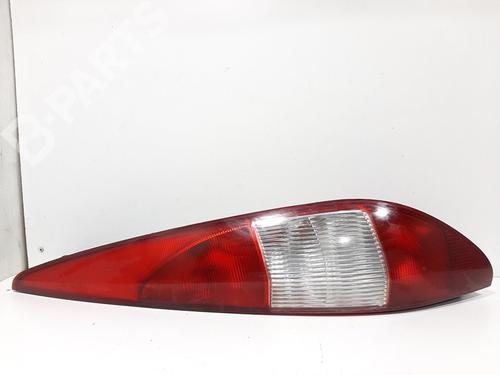 Used Right taillight FORD MONDEO III Turnier (BWY) [2000-2007]  7351089