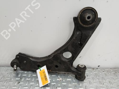 Used Right front suspension arm Right front suspension arm OPEL CORSA E (X15) 1.4 (08, 68) (90 hp) 36295026 36295026