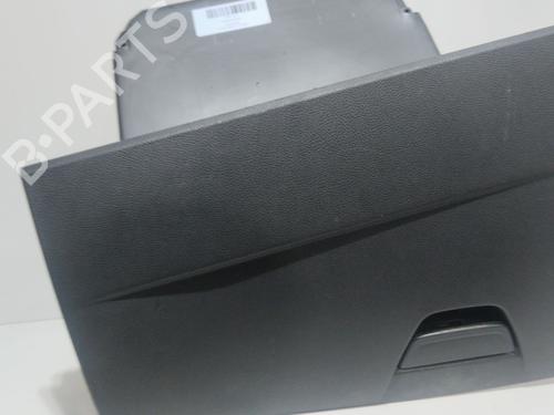 Used Glove box Glove box FORD FOCUS IV (HN) 1.0 EcoBoost (125 hp) 27474871 27474871