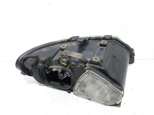 Left headlight CHRYSLER VOYAGER IV (RG, RS) 2.5 CRD | BP16685777C28 
