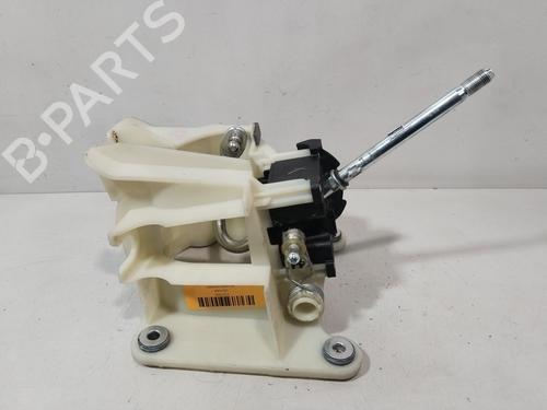 gear-lever-ford-kuga-i-2008-2009-2010-2011-2012-32520405 main image