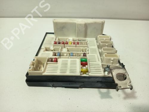 Used Fuse box Fuse box RENAULT MEGANE II (BM0/1_, CM0/1_) 1.9 dCi (131 hp) 33660433 33660433