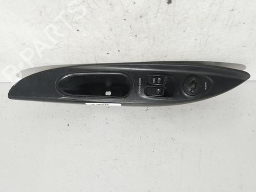 Used Left front window switch HYUNDAI H-1 / STAREX Bus (A1) 2.5 CRDi (140 hp) 20296294