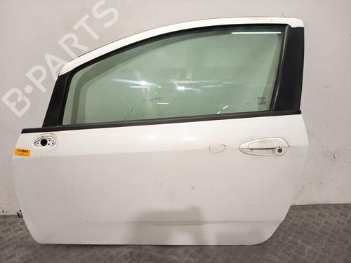 Used Left front door Left front door FIAT GRANDE PUNTO (199_) 1.4 16V (199BXG1B, 199AXG1B) (95 hp) 34737224 34737224