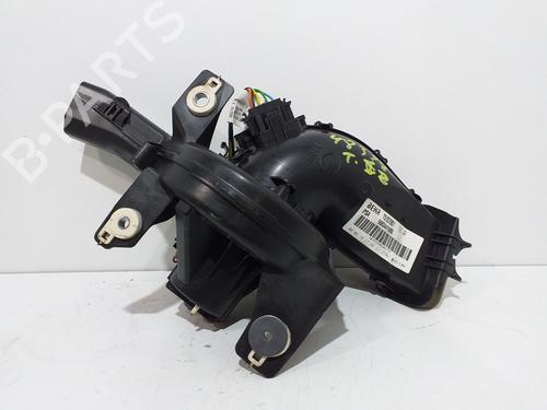 Used Heater blower motor PEUGEOT 5008 (0U_, 0E_) [2009-2017]  15385924
