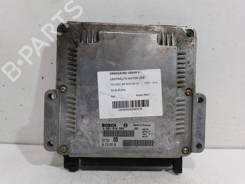 Used Engine control unit (ECU) PEUGEOT 206 Hatchback (2A/C) [1998-2012]  15762606
