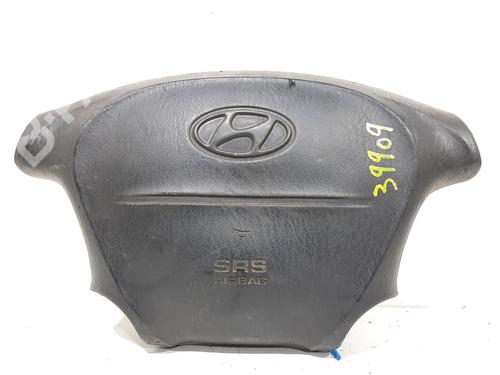 Used Driver airbag HYUNDAI H-1 Van (A1) [1997-2008]  6829445