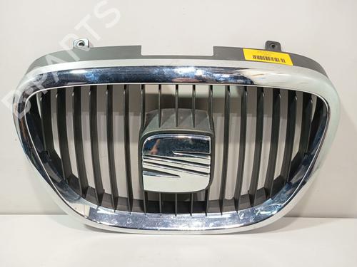 Used Grille Grille SEAT ALTEA (5P1) 2.0 TDI 16V (140 hp) 33843723 33843723
