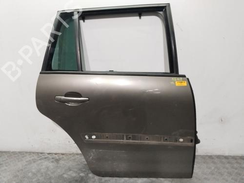Dør højre bagtil Dør højre bagtil 37700477 37700477
