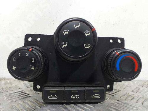 Used Climate control KIA CARENS II MPV (FJ) 2.0 CRDi (113 hp) 5172891