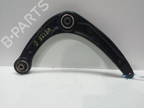 Used Left front suspension arm PEUGEOT 5008 (0U_, 0E_) [2009-2017]  13713008