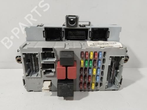 Used Fuse box Fuse box FIAT DOBLO Box Body/MPV (223_) 1.9 JTD (105 hp) 30728056 30728056