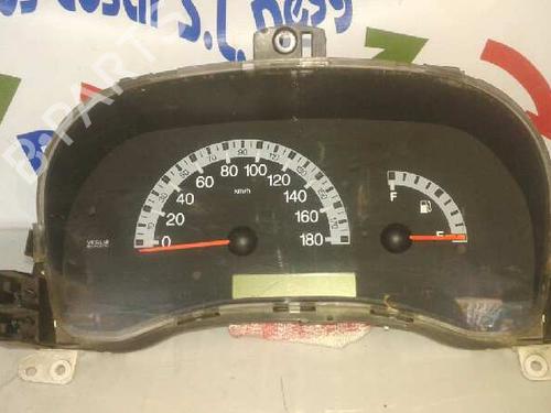 Used Instrument cluster FIAT PUNTO (188_) 1.2 16V 80 (188.233, .235, .253, .255, .333, .353, .639,... (80 hp) 10253143