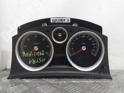 Used Instrument cluster Instrument cluster OPEL ASTRA H Estate (A04) [2004-2014] 6426901 6426901