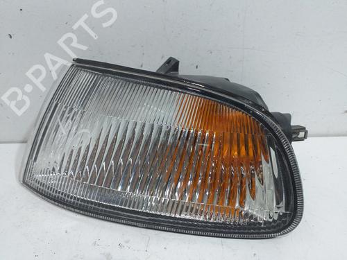 Used Left front indicator HONDA CIVIC V Hatchback (EG) [1991-1995]  15852403