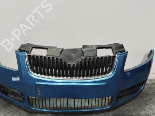 Used Front bumper SKODA ROOMSTER (5J7) 1.4 TDI (70 hp) 29944847