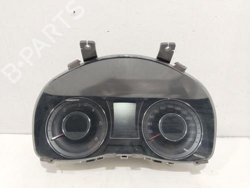 Used Instrument cluster HYUNDAI i40 I (VF) [2012-2019]  17332246
