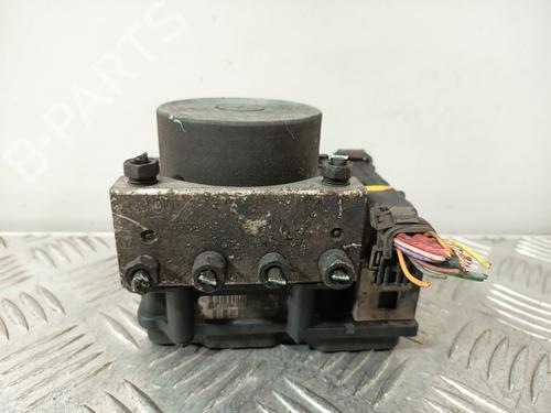 abs-pump-renault-clio-iii-br01-cr01-2005-2006-2007-2008-2009-2010-2011-2012-2013-2014-40228444 main image