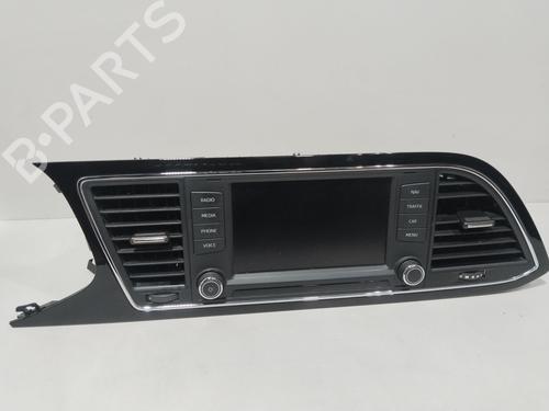 Used Display monitor SEAT LEON (5F1) [2012-2021]  17012012