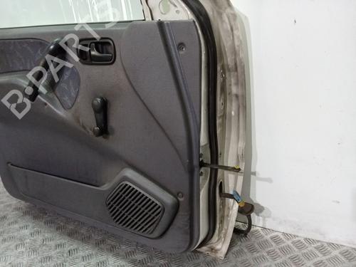 Left front door NISSAN TERRANO II (R20) 2.7 TDi 4WD | BP29506618C2 