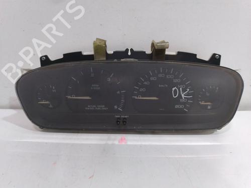 Used Instrument cluster Instrument cluster CHRYSLER VOYAGER / GRAND VOYAGER III (GS_, NS_) 2.5 TD (116 hp) 15939265 15939265