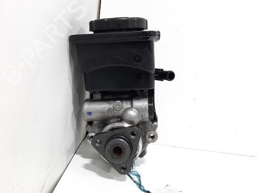 Used Steering pump Steering pump BMW 3 (E46) 320 d (136 hp) 5202666 5202666