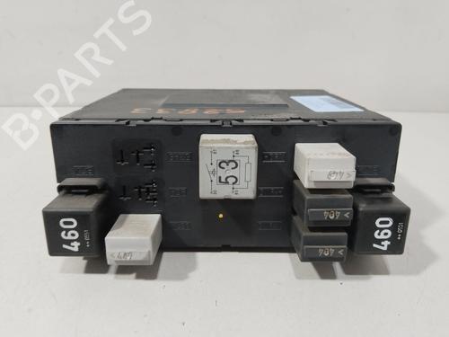 Used Fuse box Fuse box SKODA OCTAVIA II Combi (1Z5) 1.9 TDI (105 hp) 30153504 30153504
