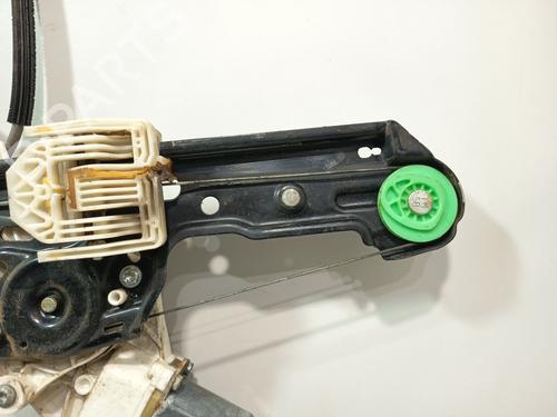 Front left window mechanism BMW 1 (E87) 118 d | BP33399390C22 - Image 4