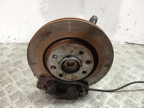 Used Right front steering knuckle Right front steering knuckle PEUGEOT 208 I (CA_, CC_) [2012-2021] 13712527 13712527