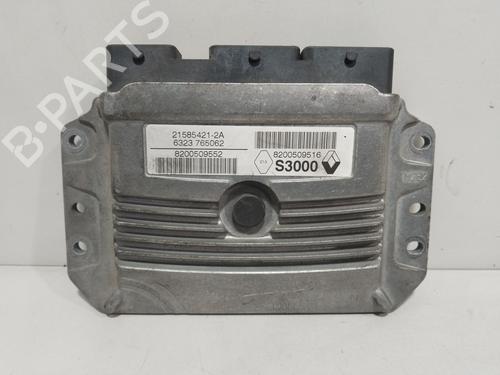 Used Engine control unit (ECU) RENAULT MEGANE II (BM0/1_, CM0/1_) 1.6 16V (112 hp) 31998474
