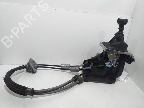 Used Gear lever PEUGEOT 5008 (0U_, 0E_) [2009-2017]  13577189