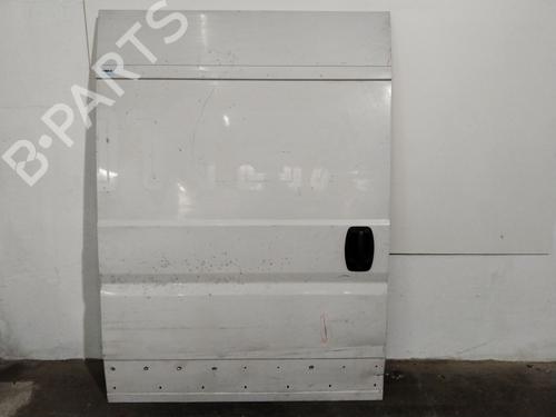 Used Right slide door Right slide door FIAT DUCATO Bus (250_) 130 Multijet 2,3 D (126 hp) 35992657 35992657