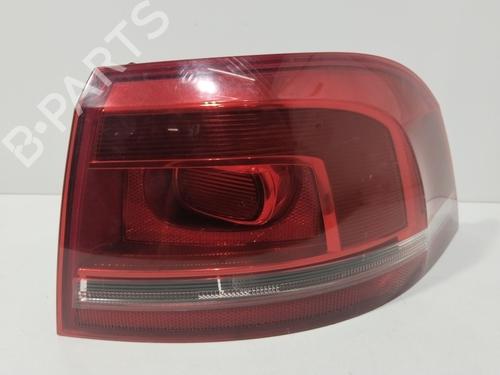 Højre baglygte VW PASSAT B7 Variant (365) 2.0 TDI (140 hp) 28021899