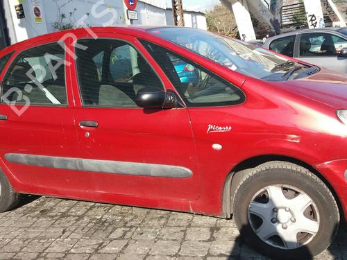 Left headlight CITROËN XSARA PICASSO (N68) 2.0 HDi | BP6988973C28 