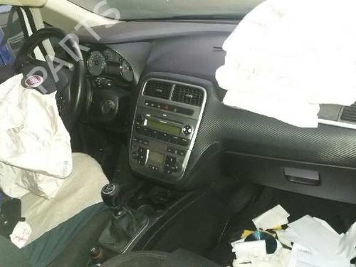 Front wiper motor FIAT GRANDE PUNTO (199_) 1.3 D Multijet (199.AXD11, 199.AXD1A, 199.AXD1B,... | BP5162971M29 