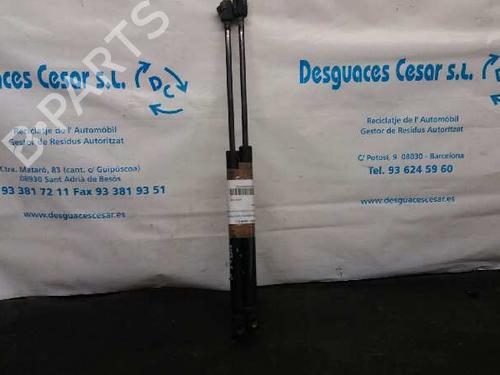 Used Tailgate lift support VW POLO III (6N1) [1994-1999]  14065919