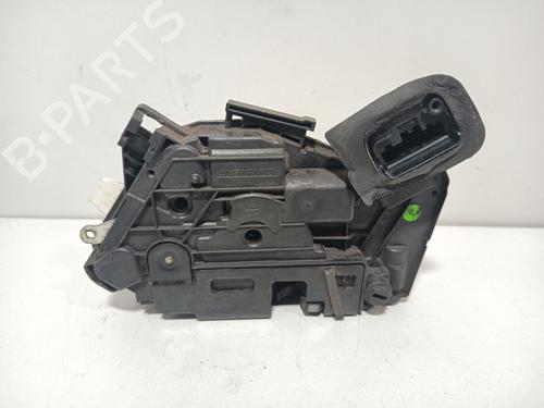 Fechadura trás direita Fechadura trás direita SEAT LEON ST (5F8) 2.0 TDI (110 hp) 36561452 36561452