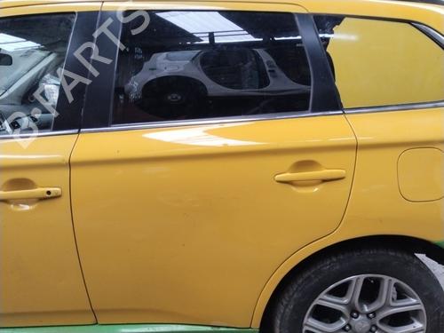 Used Left rear door Left rear door MITSUBISHI OUTLANDER III (GG_W, GF_W, ZJ, ZL, ZK) Plug-in Hybrid (GG2W) (200 hp) 33328996 33328996