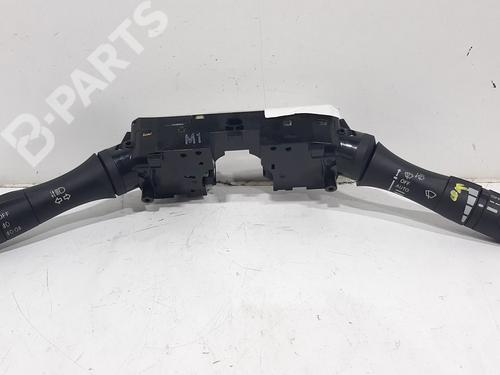 Used Switch NISSAN JUKE (F15) [2010-2019]  8249504