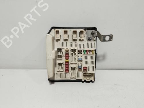 fuse-box-renault-scenic-ii-jm01_-2003-2004-2005-2006-2007-2008-2009-2010-39239637 main image
