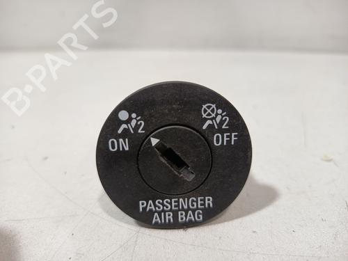 Used Switch Switch OPEL ASTRA J (P10) 1.6 (68) (115 hp) 32329227 32329227